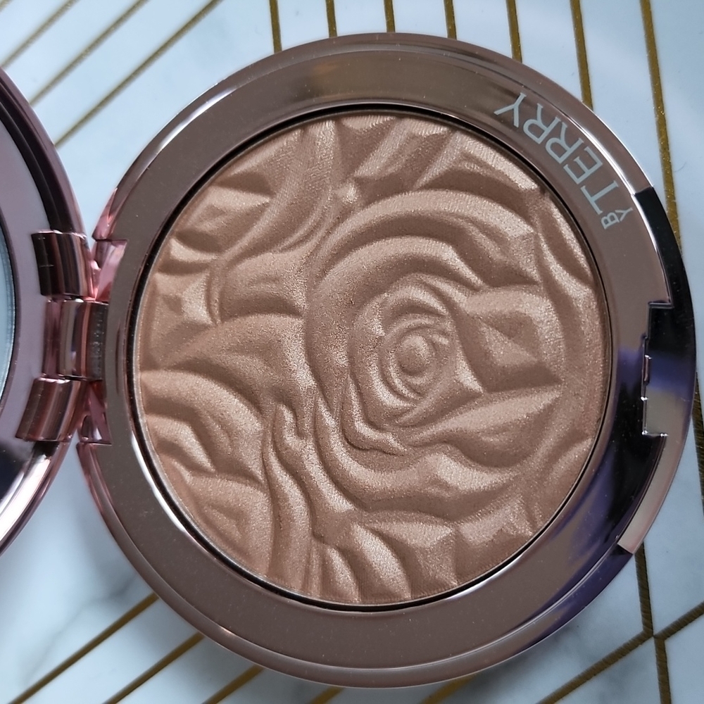 By terry brightening cc powder